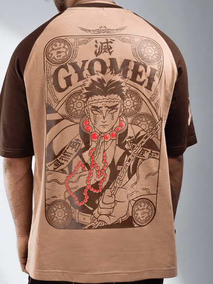 Fashionable Anime Graphic T-Shirt