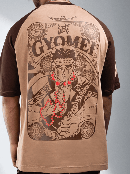 Fashionable Anime Graphic T-Shirt