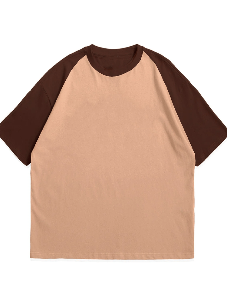 Fashionable Anime Graphic T-Shirt